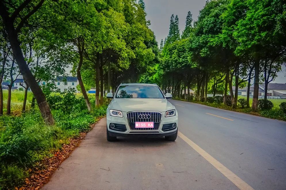 奥迪Q5的性价比如何,奥迪q5排量3.2值得购买吗