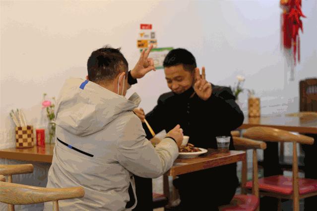 今天堂食开放没有,今天堂食开放了吗