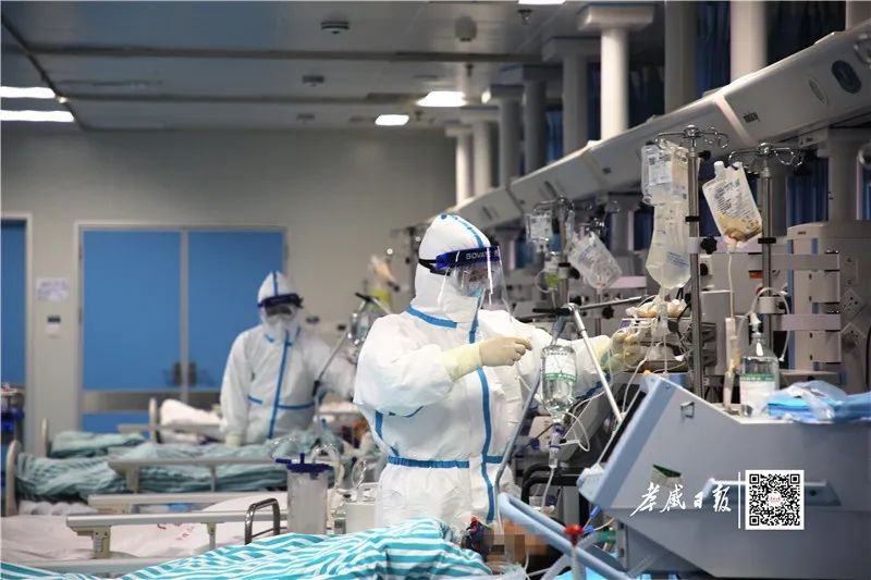 记者深入新冠肺炎病房,记者探访新冠重症监护室