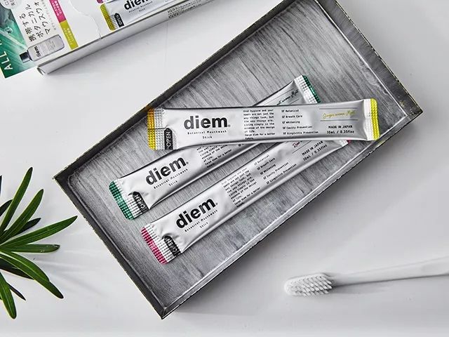 戴着口罩有口臭别人能闻到吗,戴口罩有口臭这些法宝来帮你