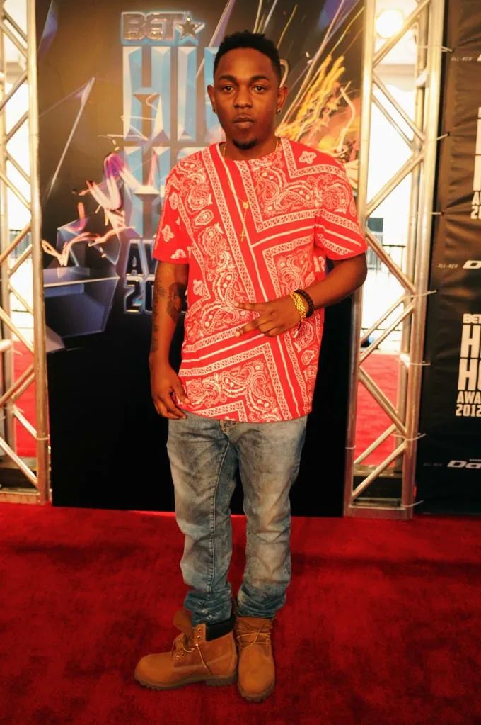 泡菲律宾火辣女孩、上身菲律宾牌子RHUDE是每一个潮人的幻想吧？