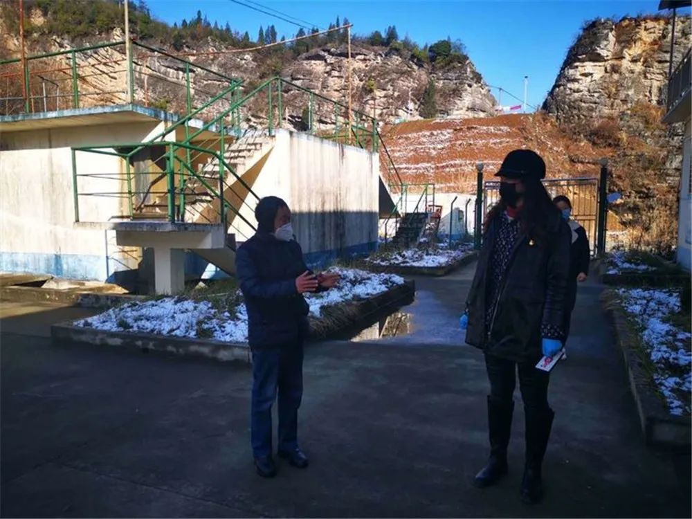 花木兰战衣图片,住建系统抗击新冠