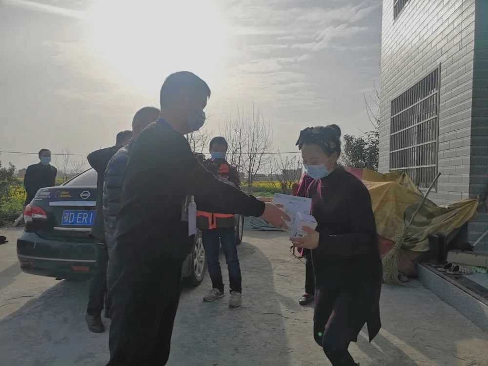 有救了！那个“蝴蝶结症”女孩有药了...