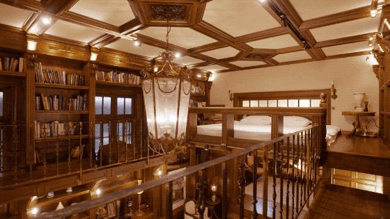 揭秘天价房交易，上海1.5亿豪宅主人现身