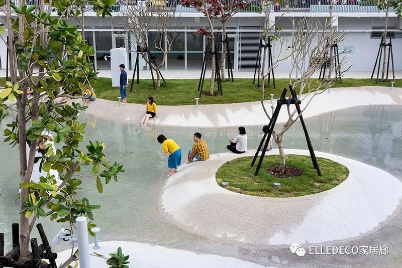 优衣库东京新宿店,优衣库新款天蓝色镂空