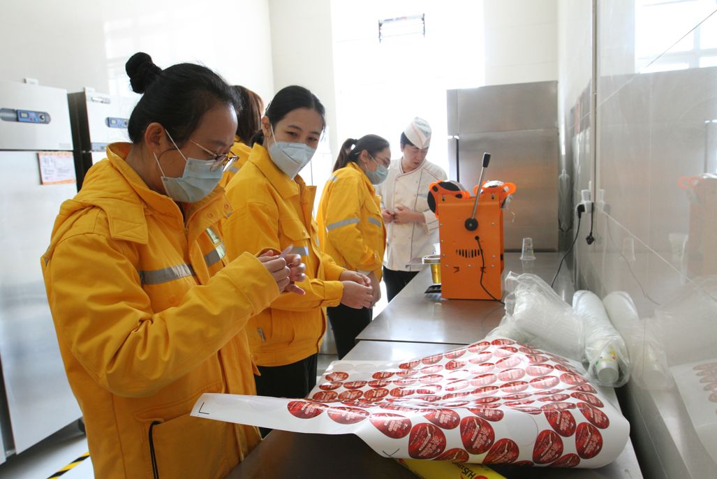 你所能想到的“硬核”关怀，华润竭尽所能