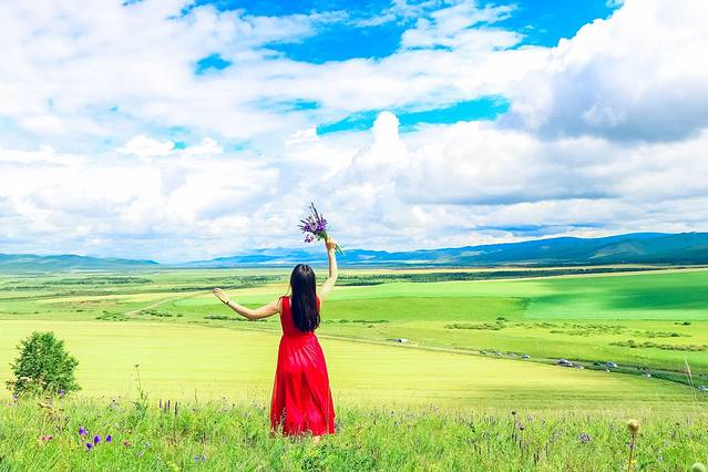 欢迎你来呼伦贝尔大草原,为你而来新疆歌曲拼音