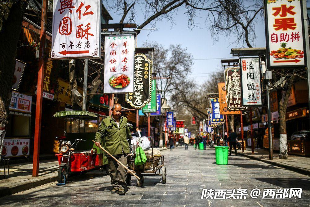 卖鸡蛋的盲人张喜平复工了用乐观鼓舞更多人