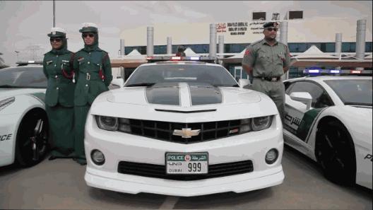 富到流油的阿联酋，穷人比黄金还多