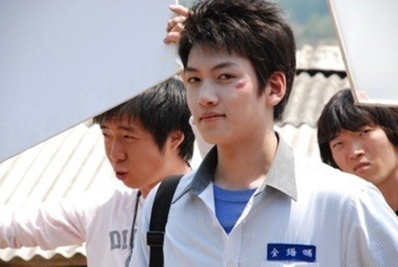 池昌旭出道10年,池昌旭从小到大的经历