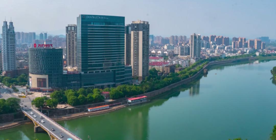 上饶被评为全国十大卫生文明城市,为大鄱阳点赞