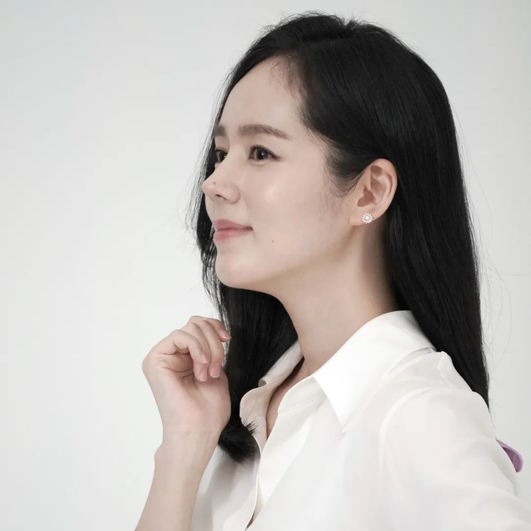 安崎、谢可寅、喻言……可都是“痣”在必得的女孩子