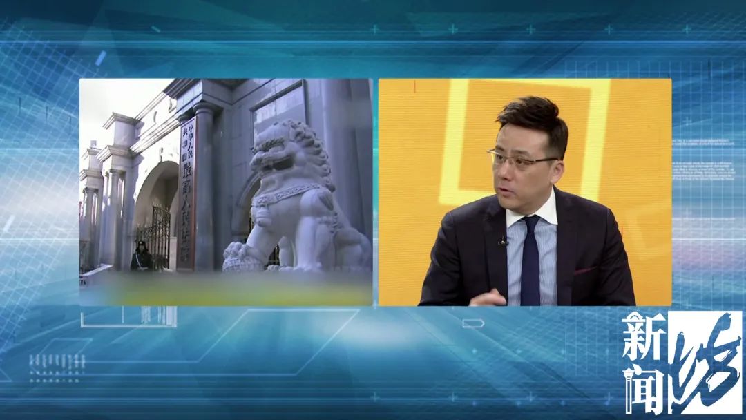 老人对门口吐痰,上海大爷故意对隔壁大门吐痰