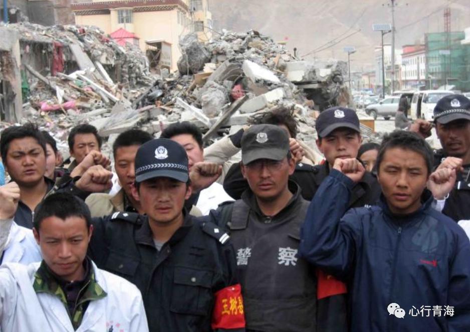 抗震救灾玉树,玉树不倒