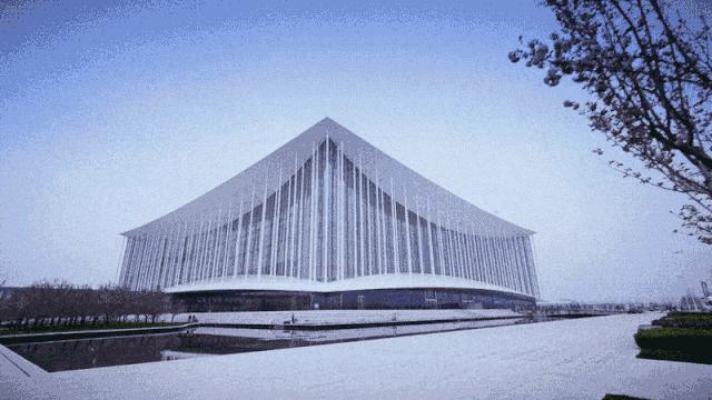 曲江会展中心拆除后建啥,西安曲江国际会展中心拆除