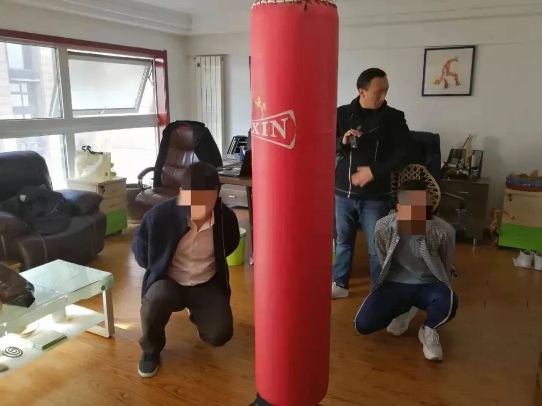 为什么微信啥也没做却被限制功能,怎么关掉微信开挂模式