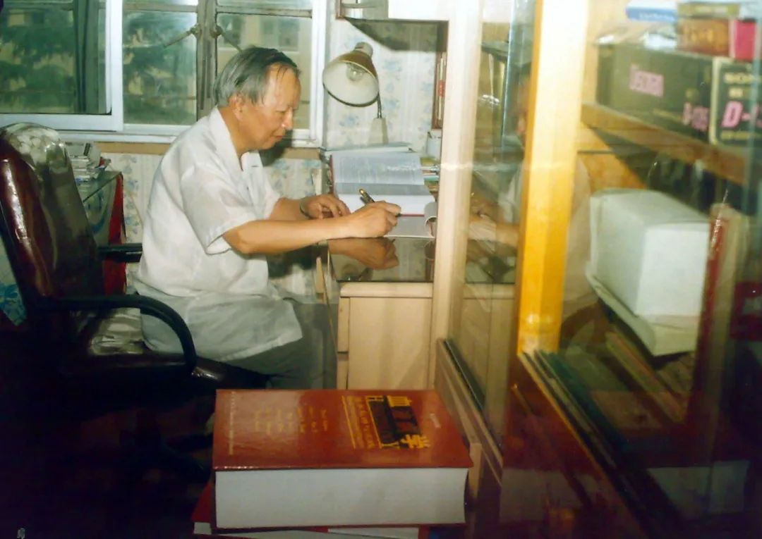 黄振翘死亡原因,上海名中医黄振翘