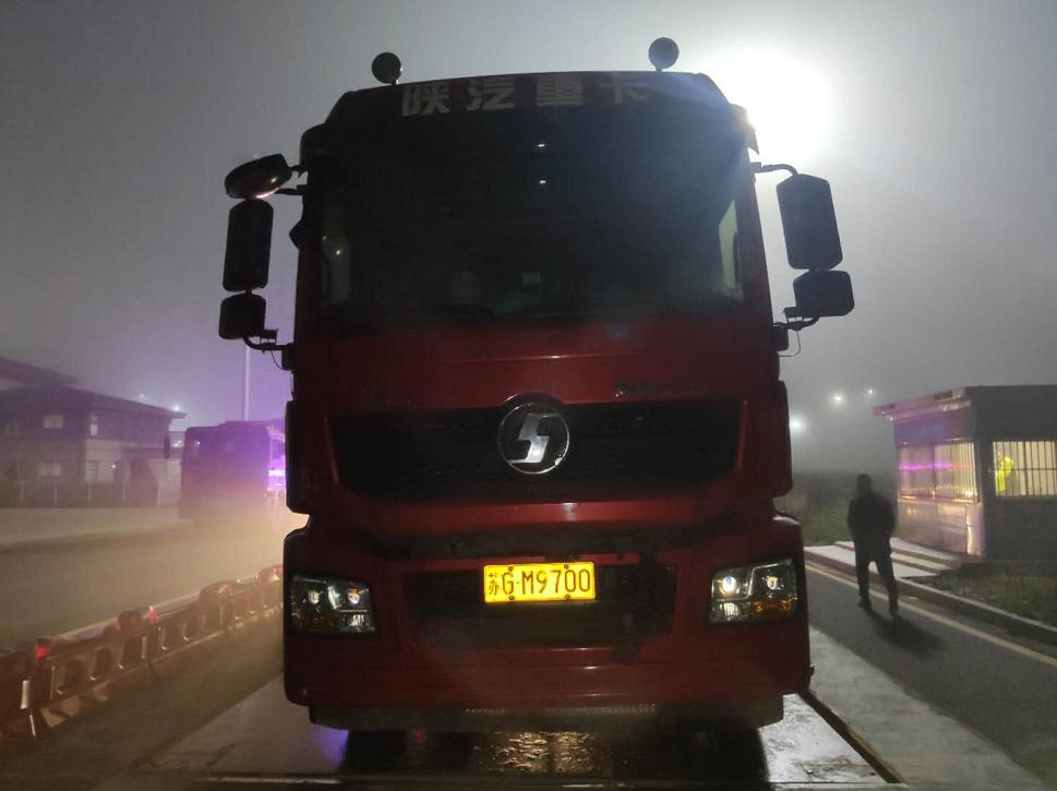 喝酒后遇到紧急情况下能开车吗,白酒喝了第二天能不能开车