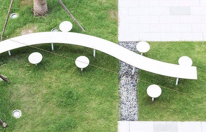 板凳奇葩设计,板凳上面的造型