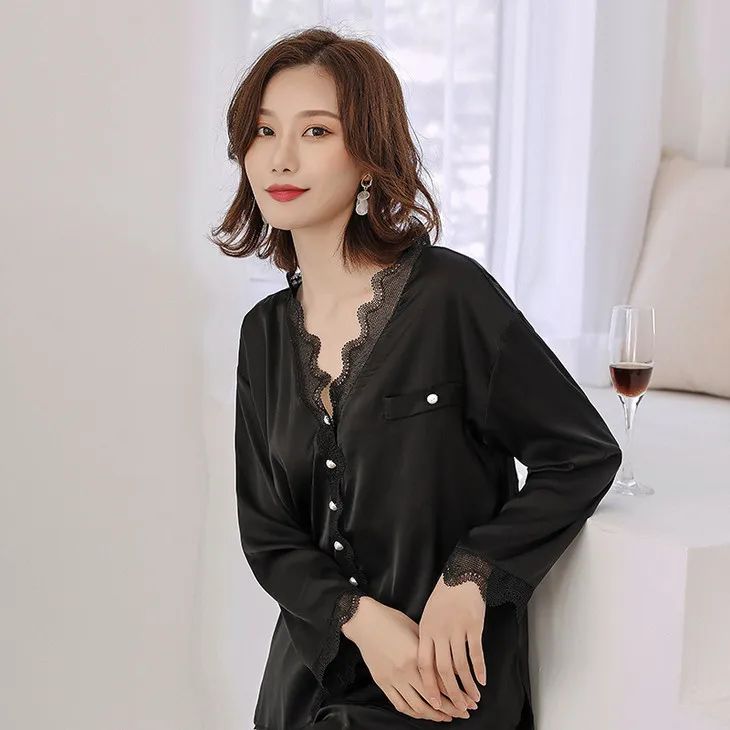 香奈儿丝绒家居服,香奈儿家居服女可外穿