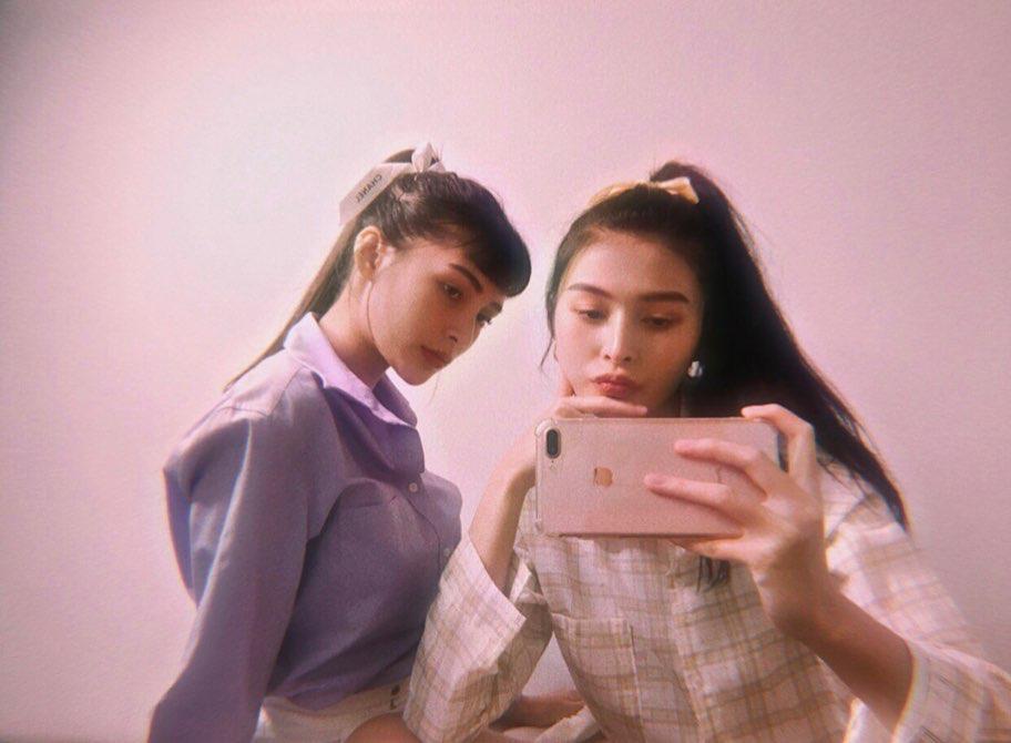 混血姐妹马来西亚穿搭,马来西亚连体双胞胎