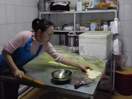 帮帮她！2口人撑起3个家，松原38岁女子想通过卖筋饼、粽子摆脱窘境