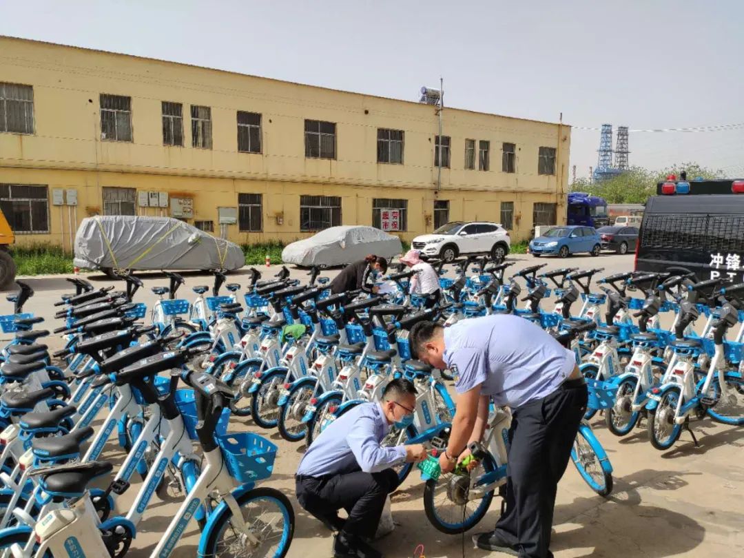 @电动车车主集中挂牌延期至8月31日9月1日起无牌电动车不能再上路了！这些地点都能挂！