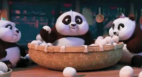 一孕妇走路时孩子突然掉下来！为什么生孩子这么轻松？原因却不简单…