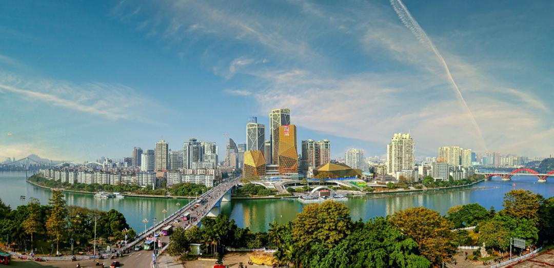 逛吃游玩的城市,城中区地标建筑推荐