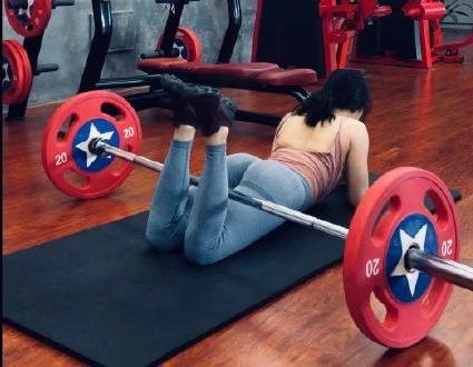 抖音露腰挑战,抖音最火身材摆锤