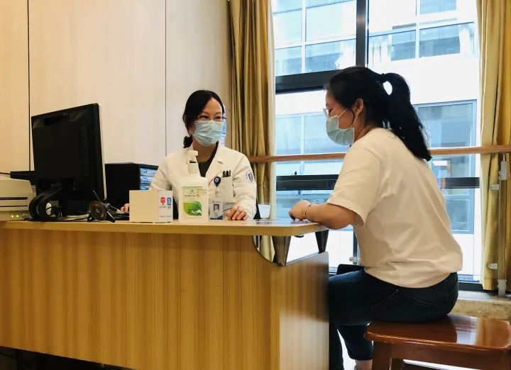 一紧张就脸红身上发红,一紧张就脸红