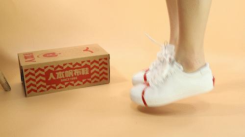 穿鞋为什么比较磨脚后跟鞋底,穿鞋子容易磨脚的脚型