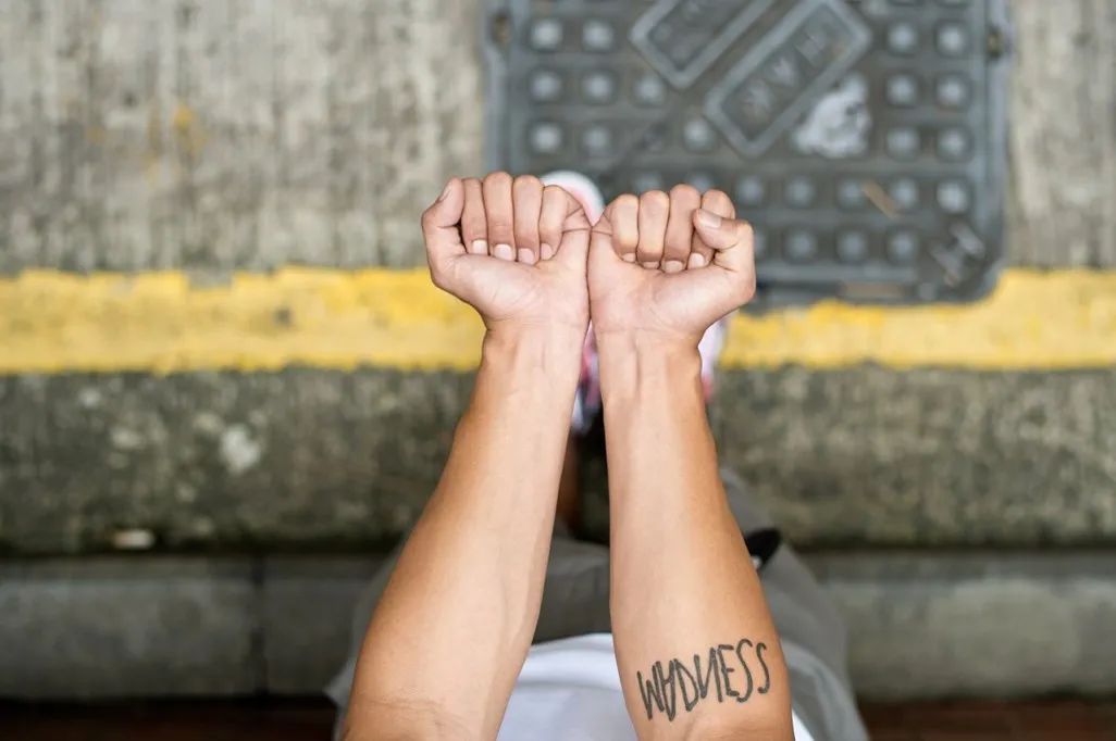 看到MADNESS和Addict的合作，我终于忍不住要说几句了