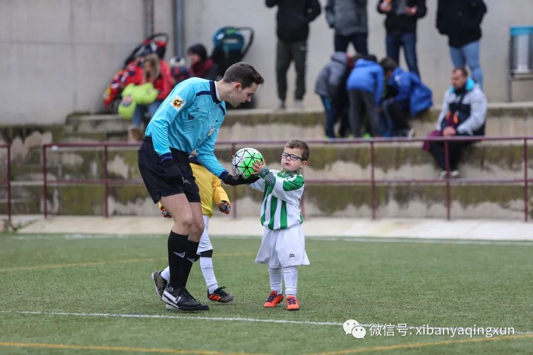 西班牙足球青训介绍,西班牙足球青训基本功训练
