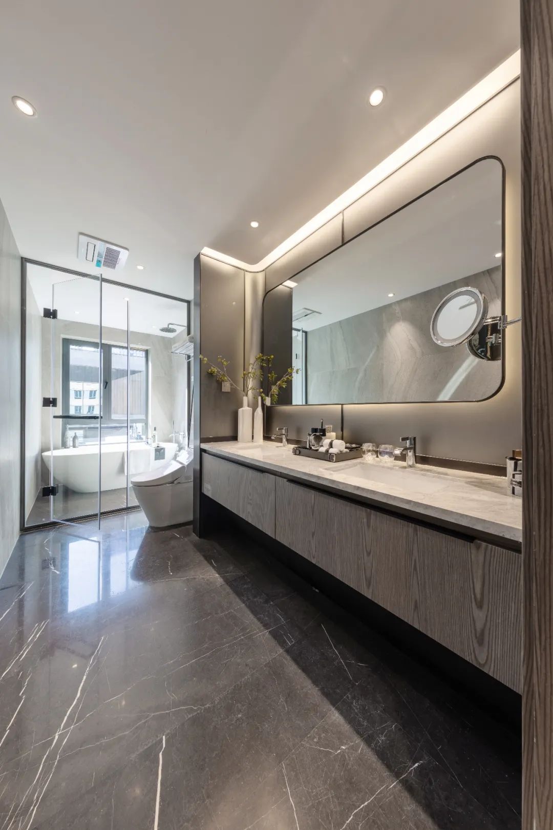 龙湖天奕三居室,龙湖天奕解锁世界前沿