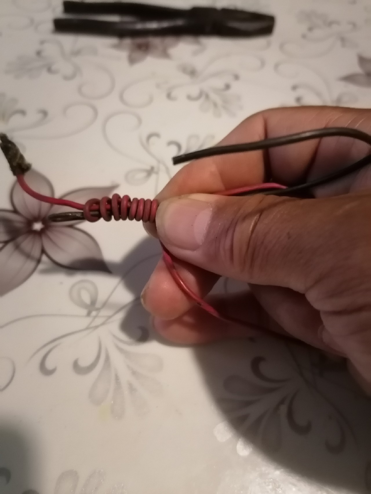 新手一看就会的绑钩技巧,新手也能一次学会的绑钩方法