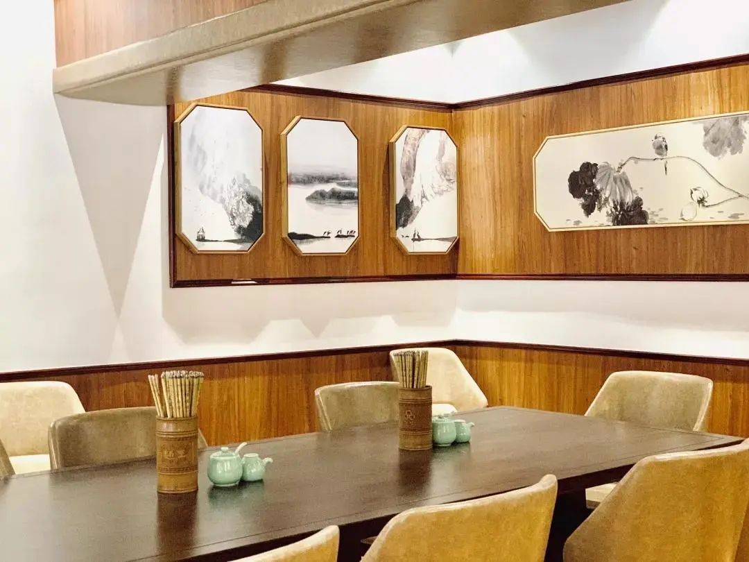 36000方！杭州城西这家社区mall，80%是烟火气小馆！100块吃8个经典老菜，还有思聪打卡店