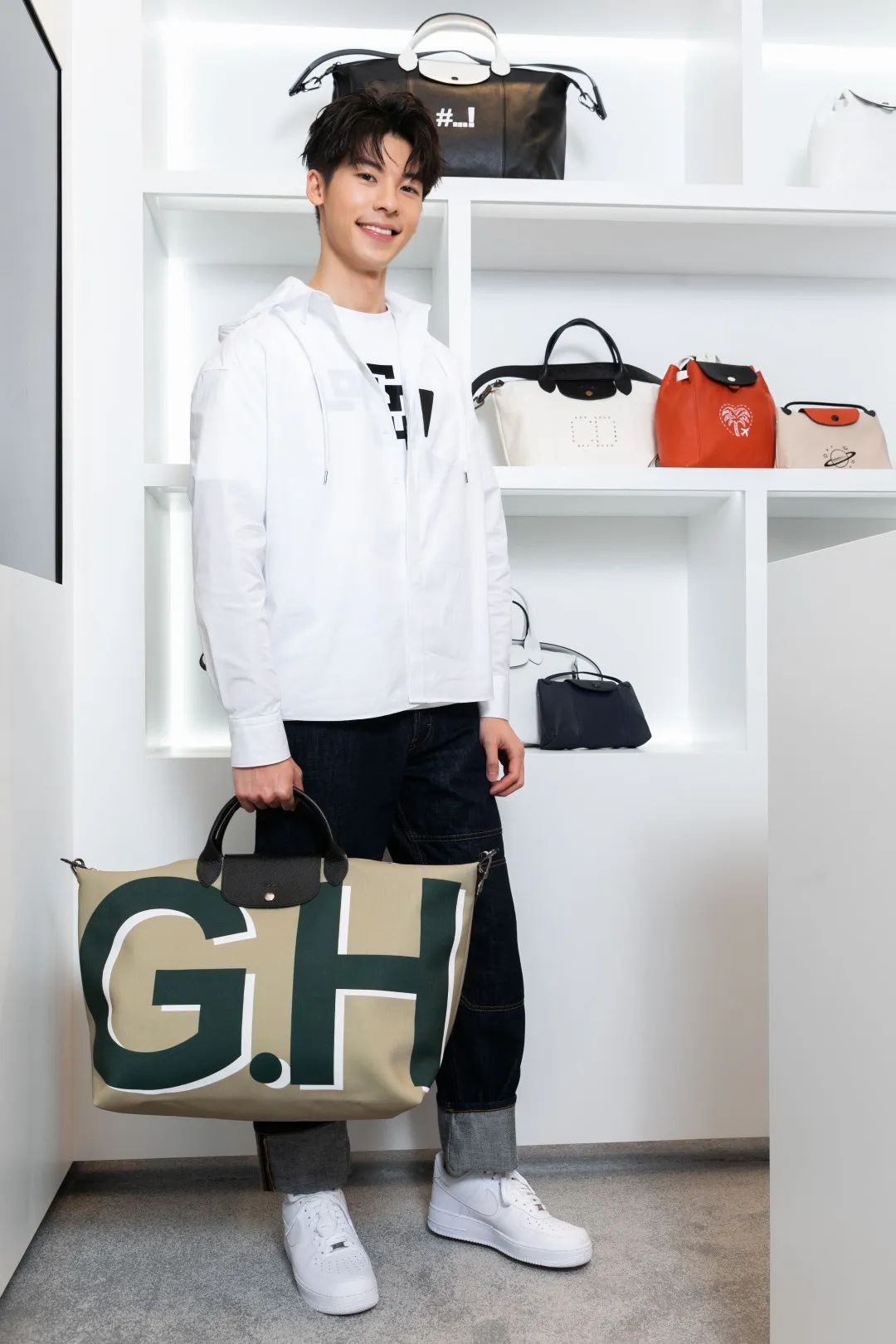 红秀服装直播,红秀直播间