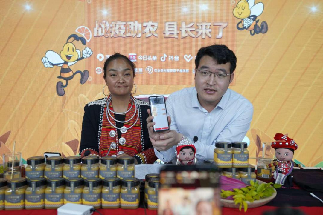 澶紒鐩存挱甯﹁揣澶╁洟,澶紒甯﹁揣澶╁洟瑙嗛