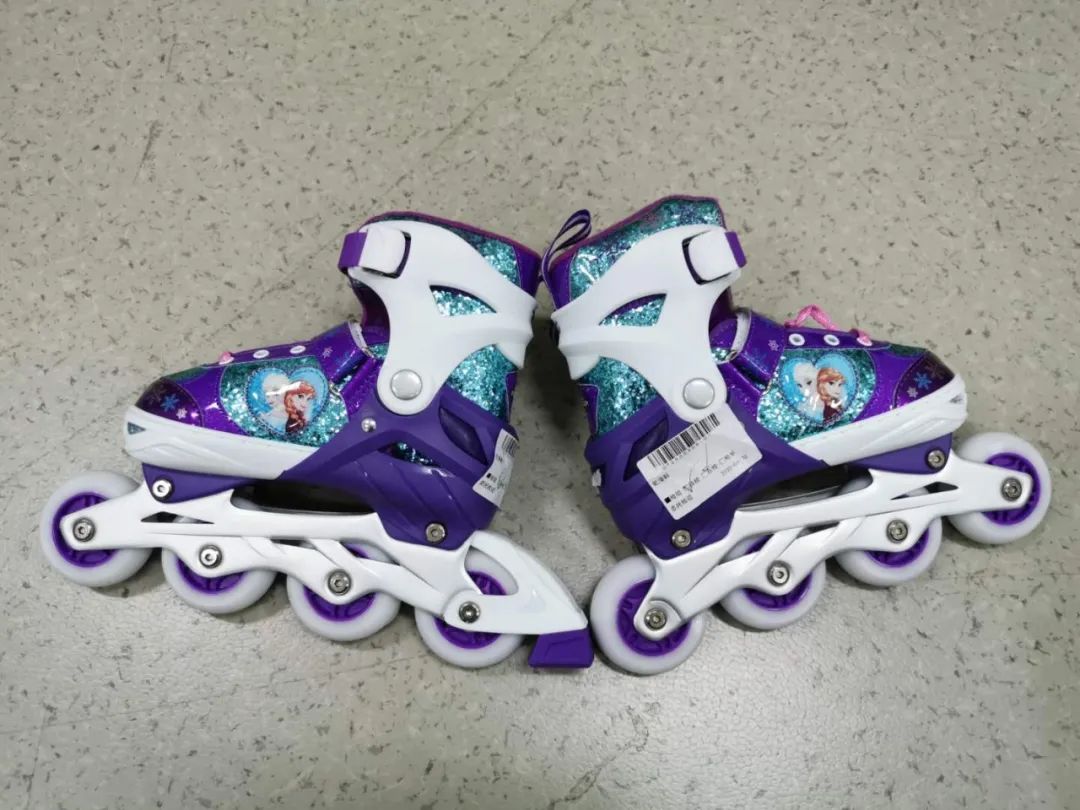 轮滑鞋应该怎么选择好,如何判断轮滑鞋合不合格