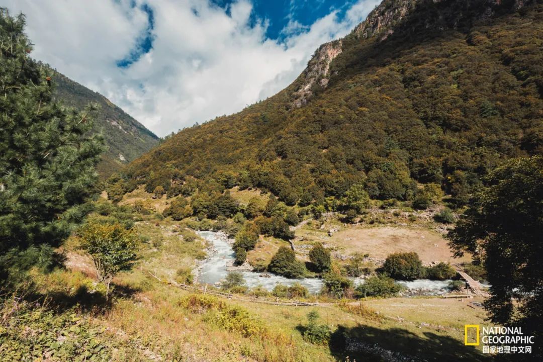 雨崩村自驾转山攻略,雨崩转山朝圣之旅