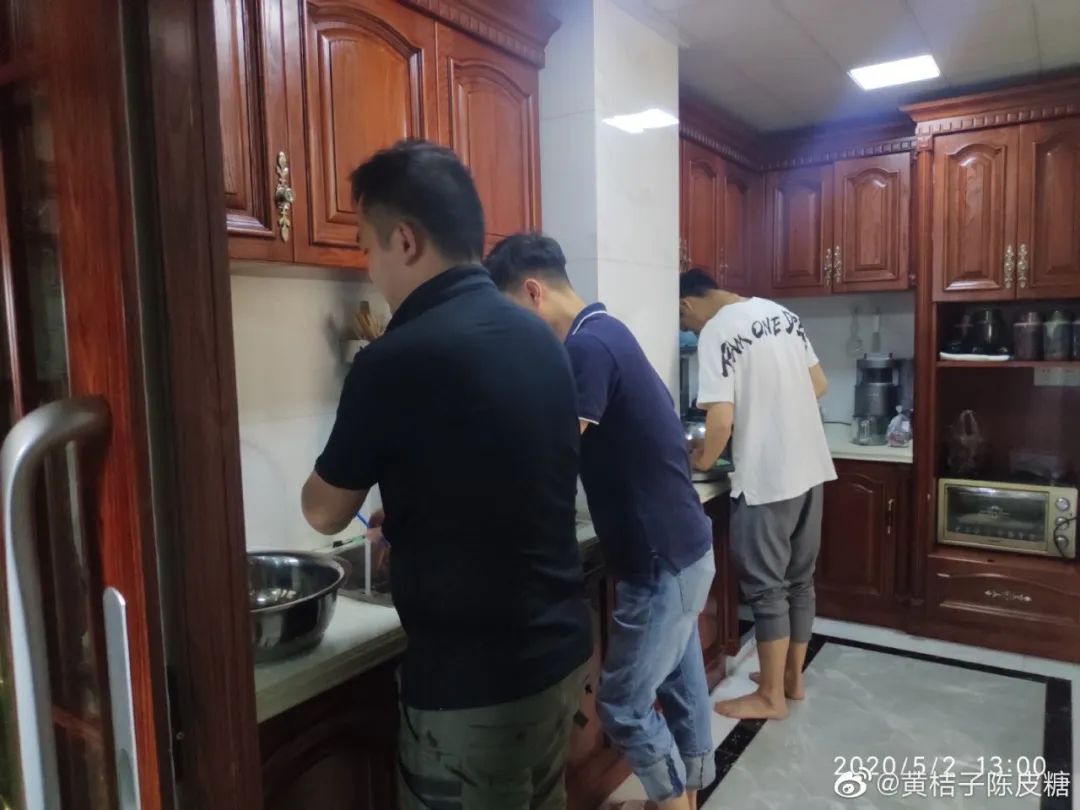 四川耙耳朵的爸爸,成都耙耳朵爸爸