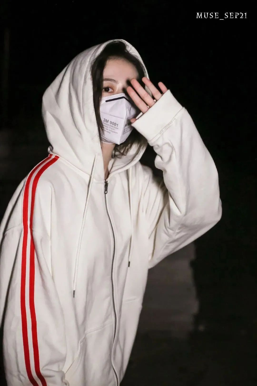 被女生刷屏,明星火爆同款