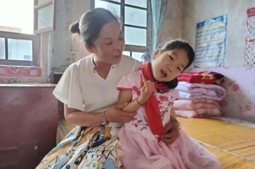 一所村小的“战贫”行动：大凉山的孩子爱上了铜川学校