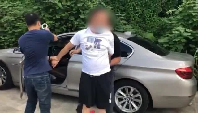 租豪车专骗女生,租豪车冒充富二代追女