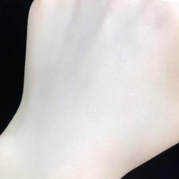 成熟系淡颜妆容御姐妆,清冷厌世风妆容