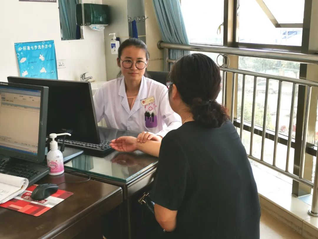 爱美人士关注了~*褐斑黄**如何预防调护？《祝您健康》昭通市中医医院张薇医生为您解答