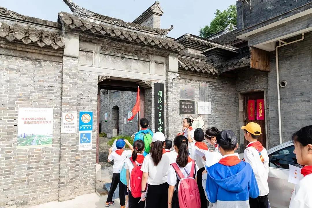 中国*产党共**建*党**99周年，各地少先队员们这样表达祝贺