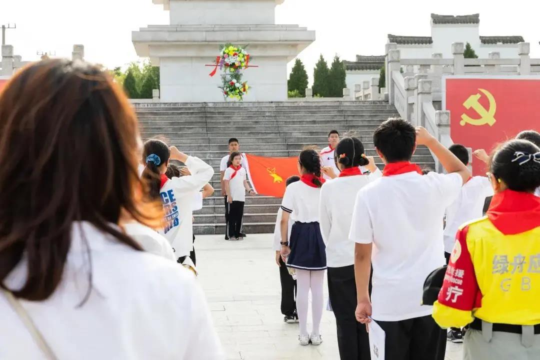 中国*产党共**建*党**99周年，各地少先队员们这样表达祝贺