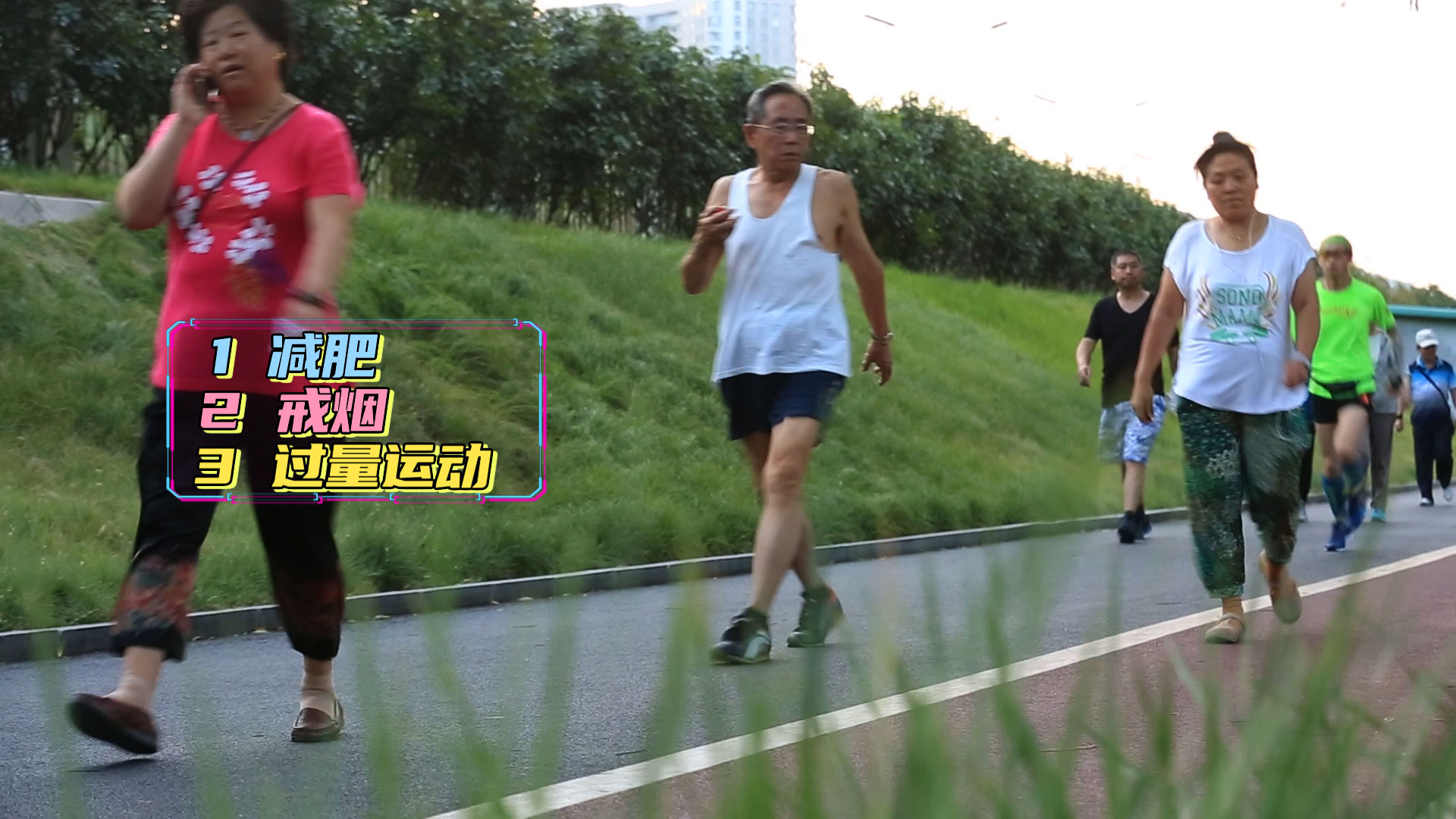 脚疼互换鞋穿,后脚跟痛穿软鞋有效吗